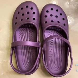 Crocs Karin Mary Janes. Excellent used condition.